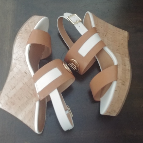 NEW 🌺 Tommy Hilfiger Espadrille Wedge Sandals - Picture 7 of 8